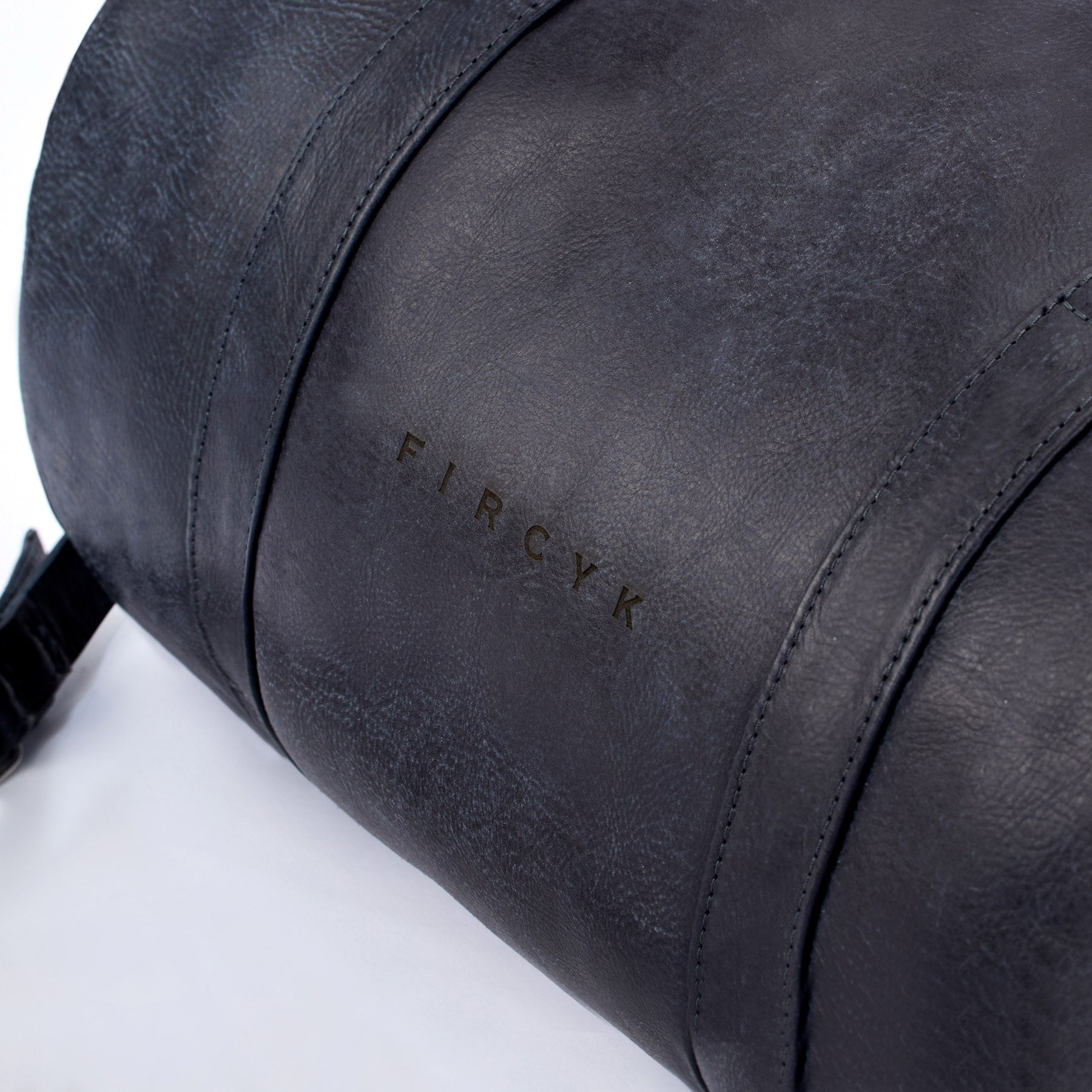 Travel Bag - Deep Black, Natural Leather (50 l)